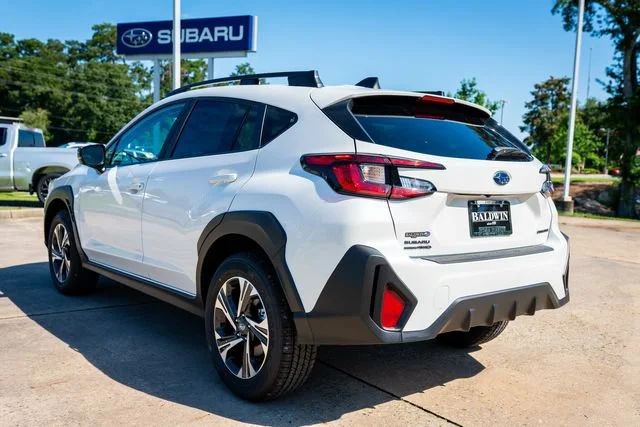 New 2026 Crystal White Pearl Subaru Premium image 4