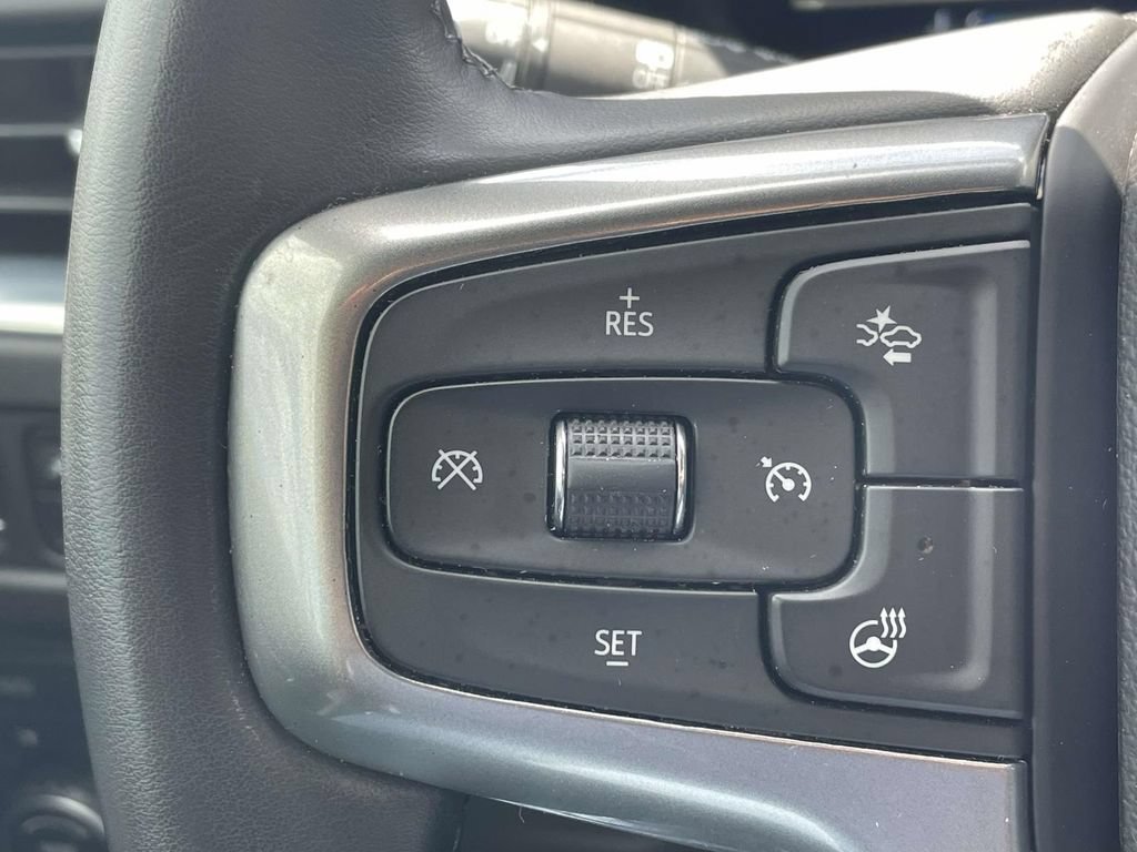 Used 2023 Black Chevrolet Z71 image 24