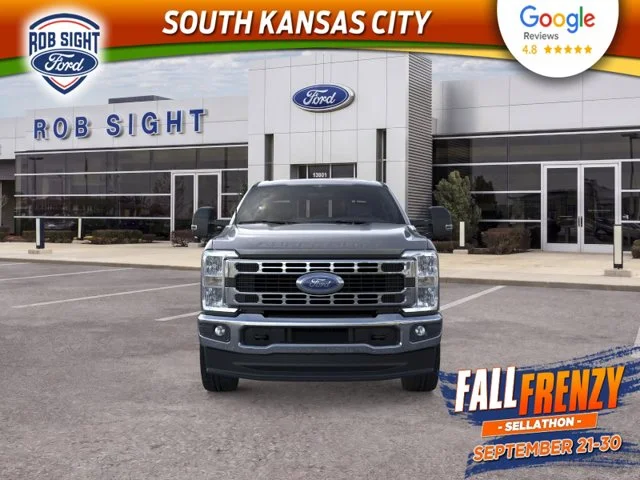 2026 Ford F-350 Super Duty XLT - Photo 6