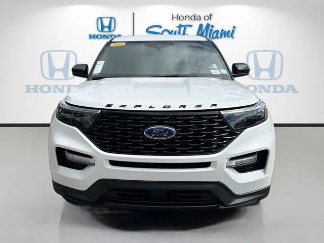 Used 2023 White Metallic Ford ST-Line image 2
