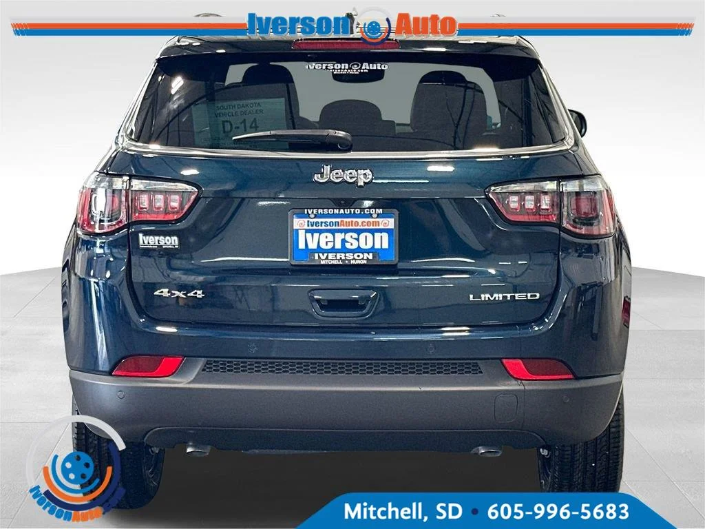 New 2026 Fathom Blue Pearl Coat Jeep Limited image 6