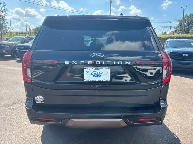 New 2027 Dark Matter Gray Metallic Ford King Ranch® image 5