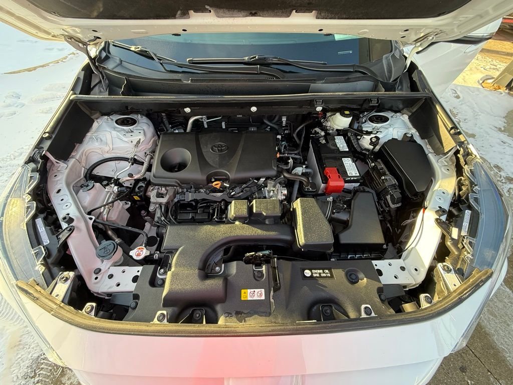 2023 Toyota RAV4 XLE - Photo 25