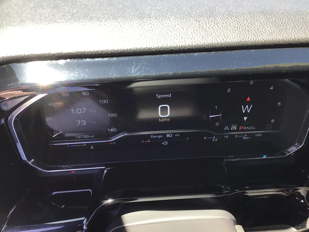 Used 2024 Downpour Metallic GMC SLT image 15