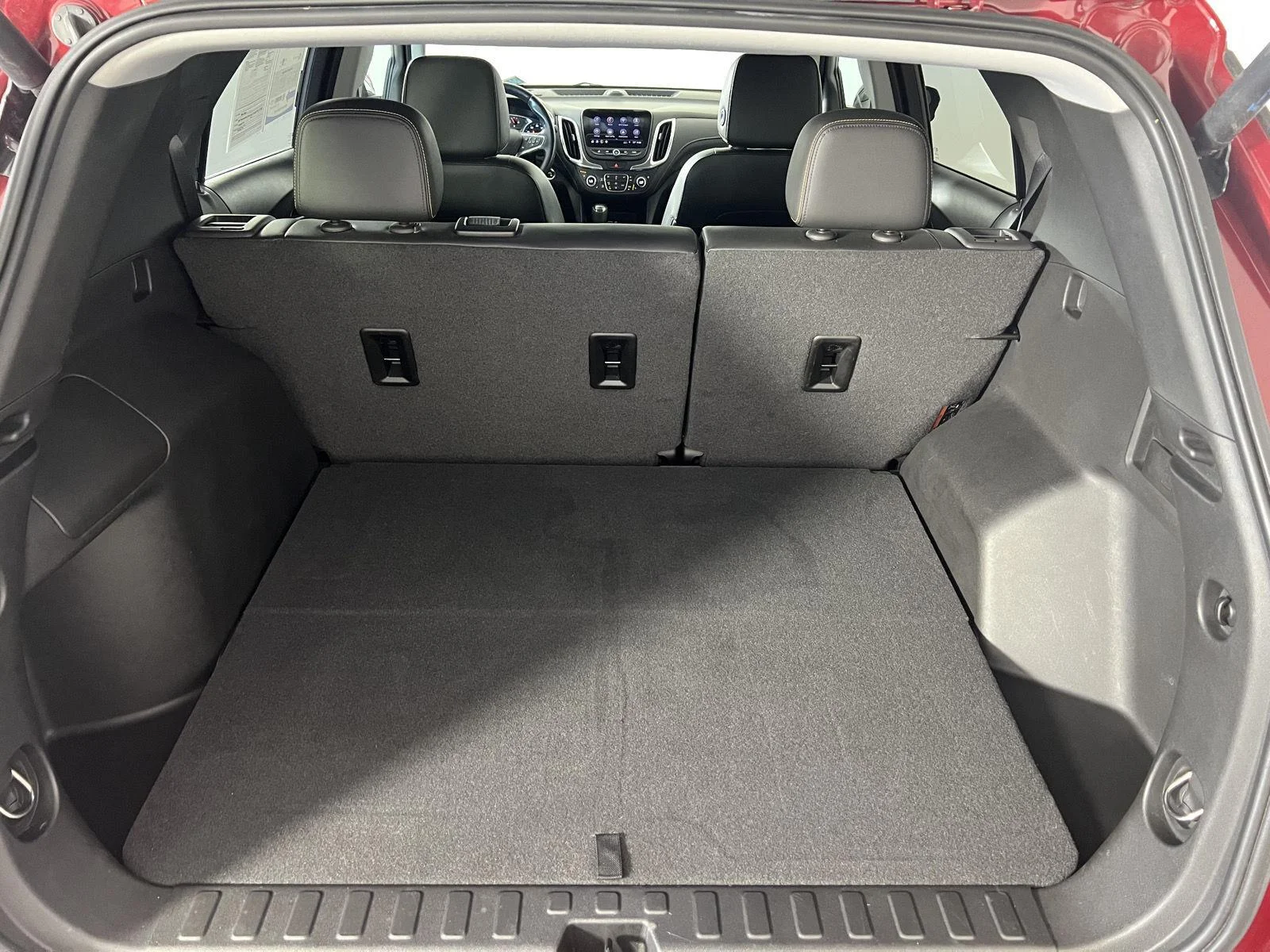 Used 2021 Cajun Red Tintcoat Chevrolet Premier image 28