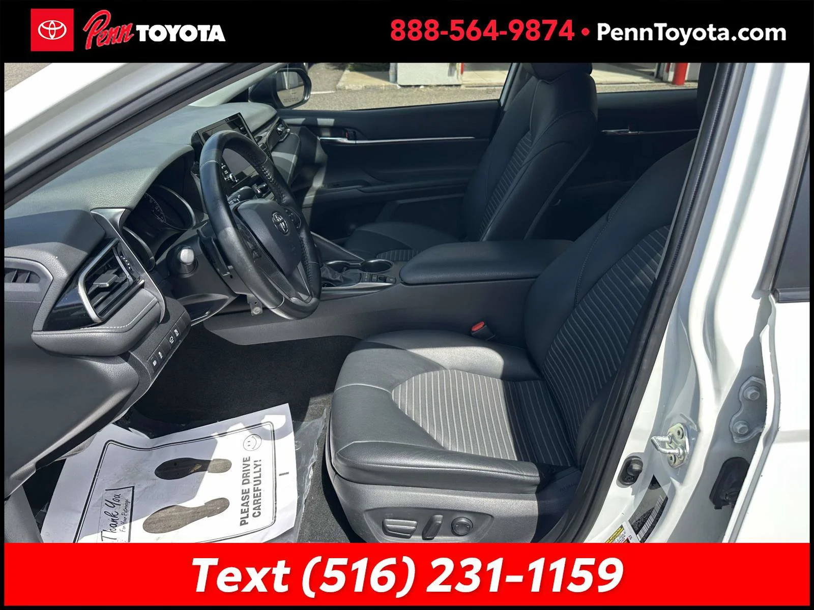 Used 2022 White Toyota SE Nightshade image 15
