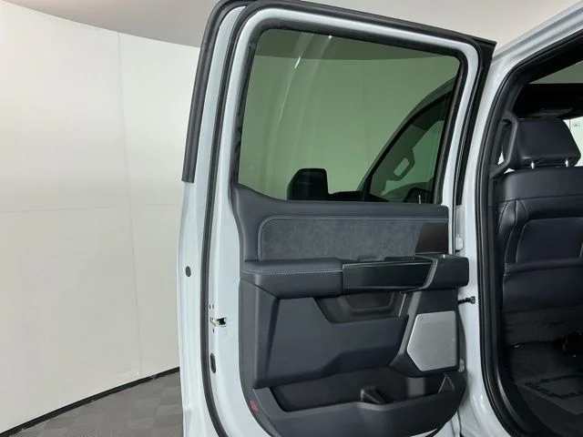 New 2026 Avalanche Ford Platinum image 31