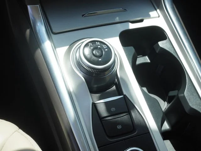 Used 2023 Black Ford Platinum image 26