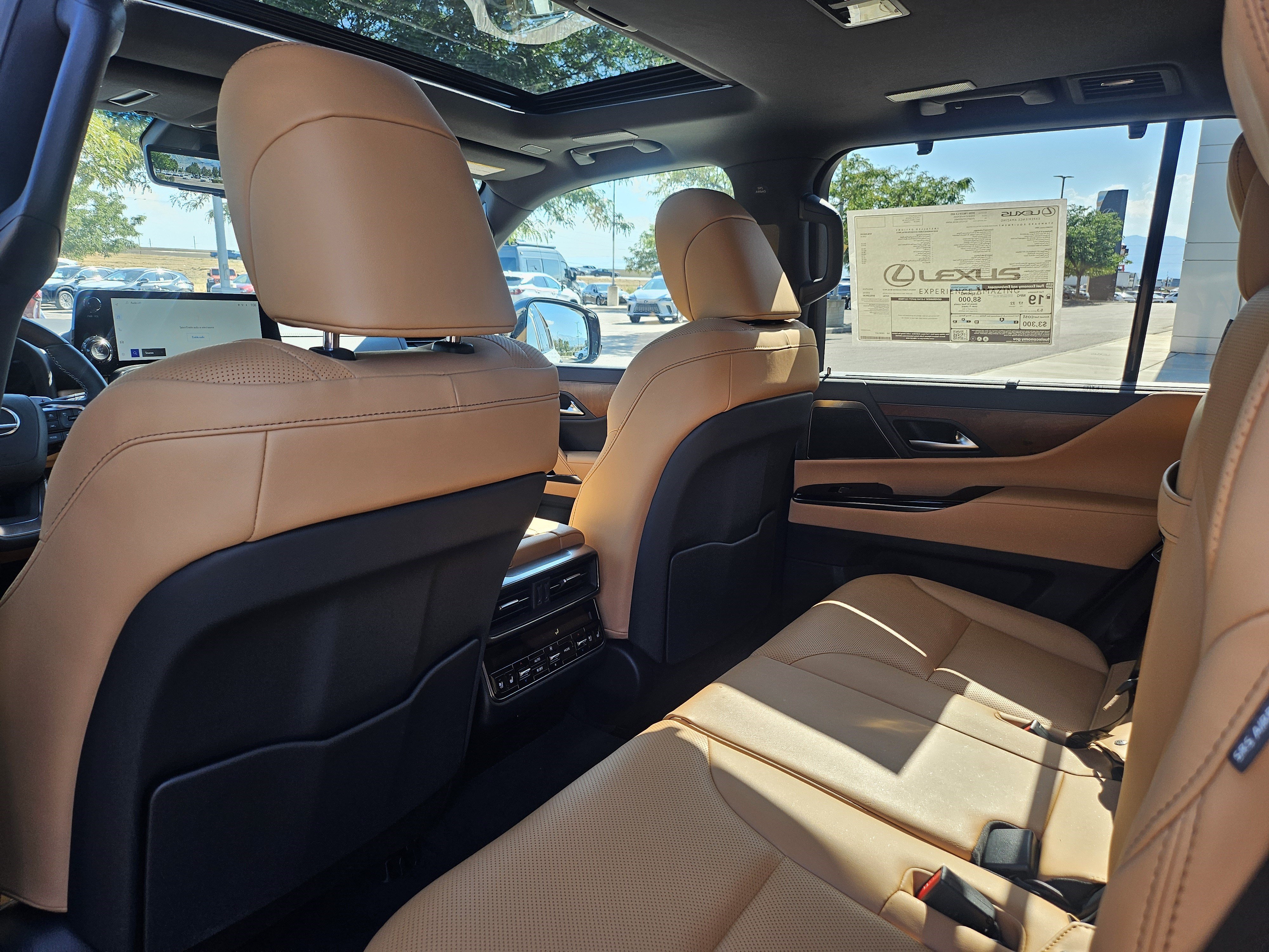 New 2026 Eminent White Pearl Lexus LUXURY image 16