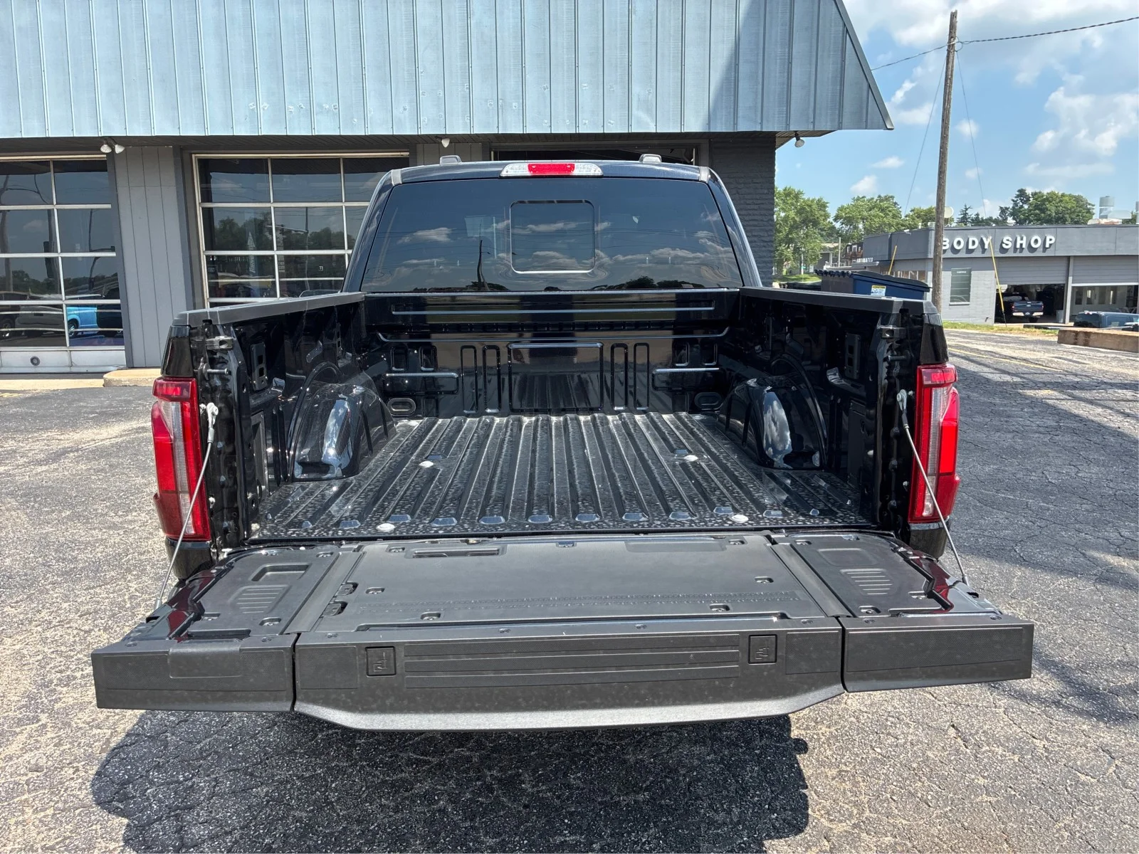 New 2026 Agate Black Metallic Ford Lariat® image 12