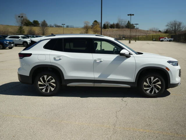 New 2026 Pure White Volkswagen 2.0T S image 9