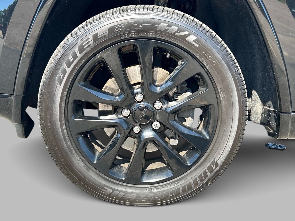 Used 2021 Black Jeep Laredo X image 9