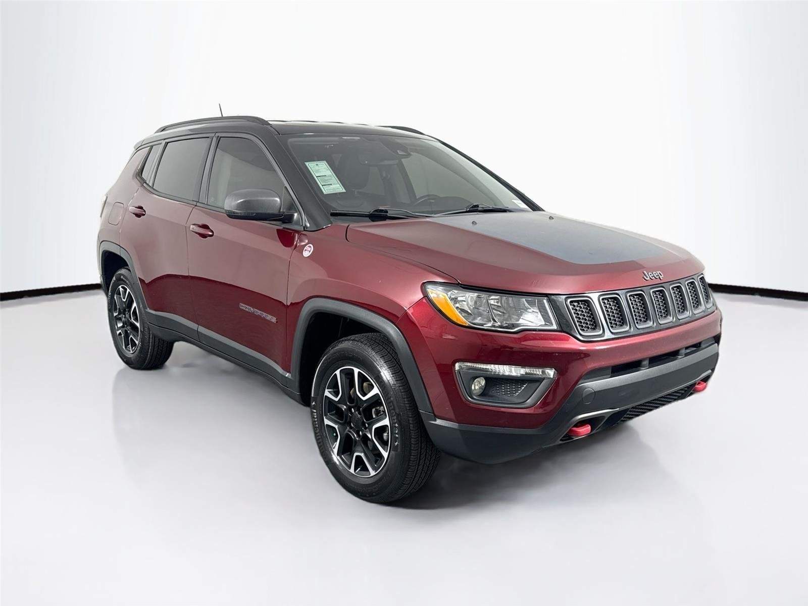 Used 2021 Velvet Red Pearlcoat Jeep Trailhawk image 9