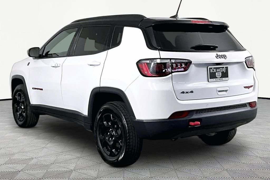 Used 2024 Bright White Clearcoat Jeep Trailhawk image 4