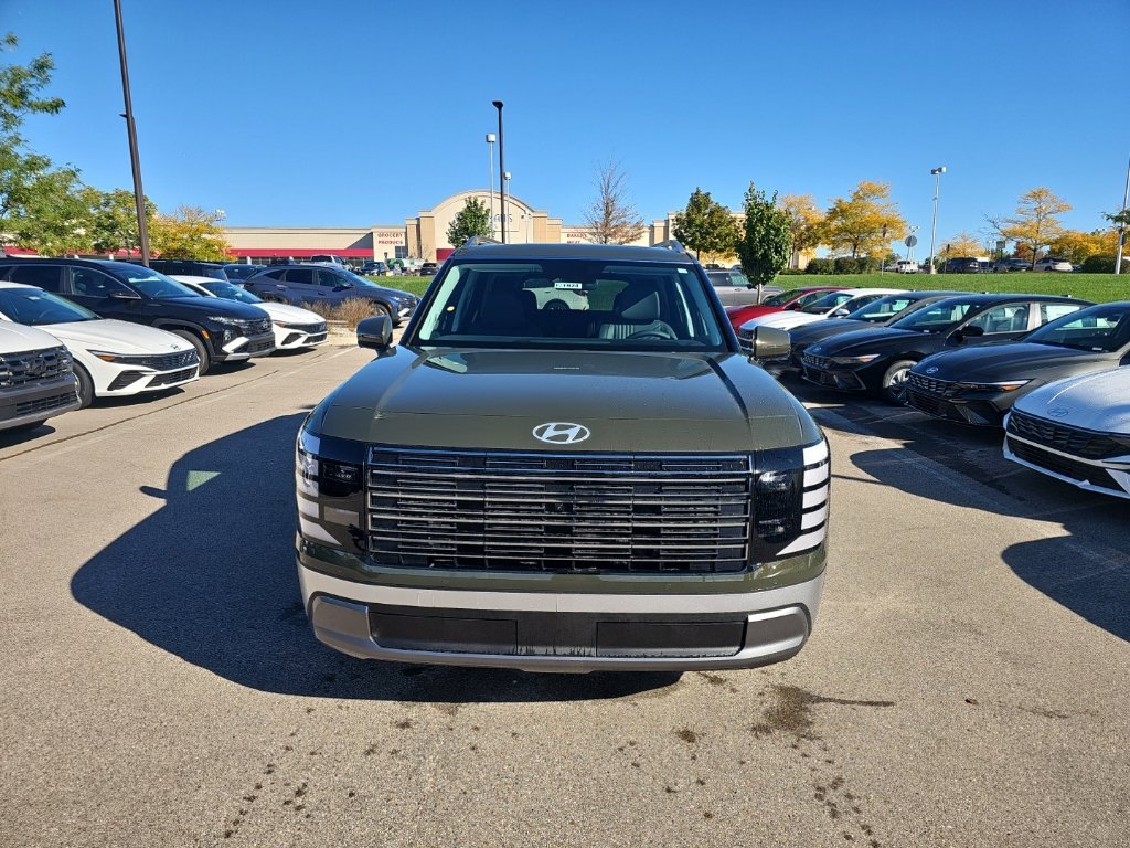 New 2027 Green Hyundai SEL Premium 7P image 8