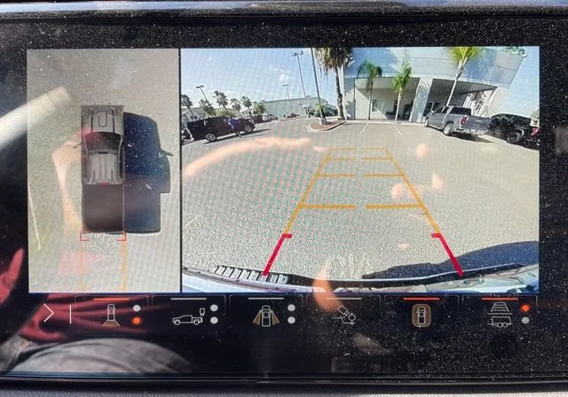 Used 2025 Summit White GMC AT4 image 11