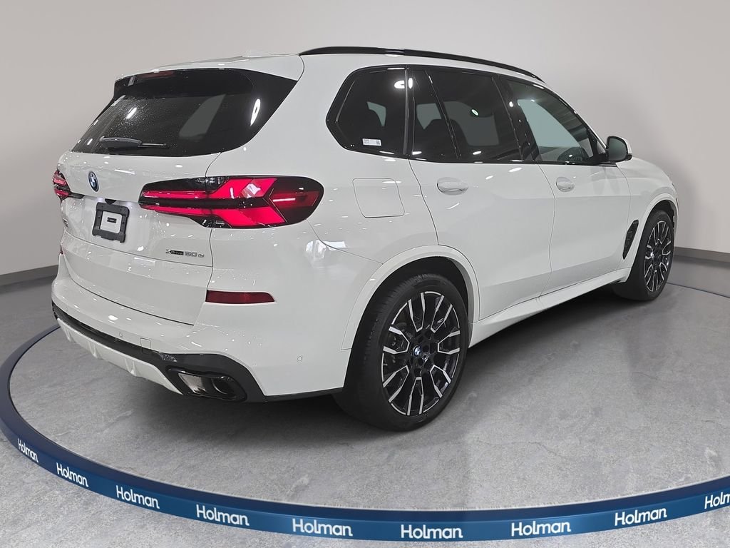 Used 2026 Alpine White BMW xDrive50e image 6