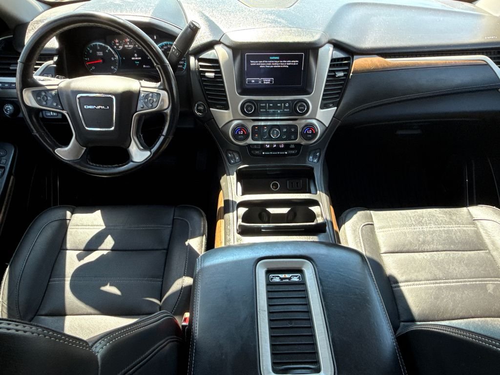 Used 2019 Black GMC Denali image 11