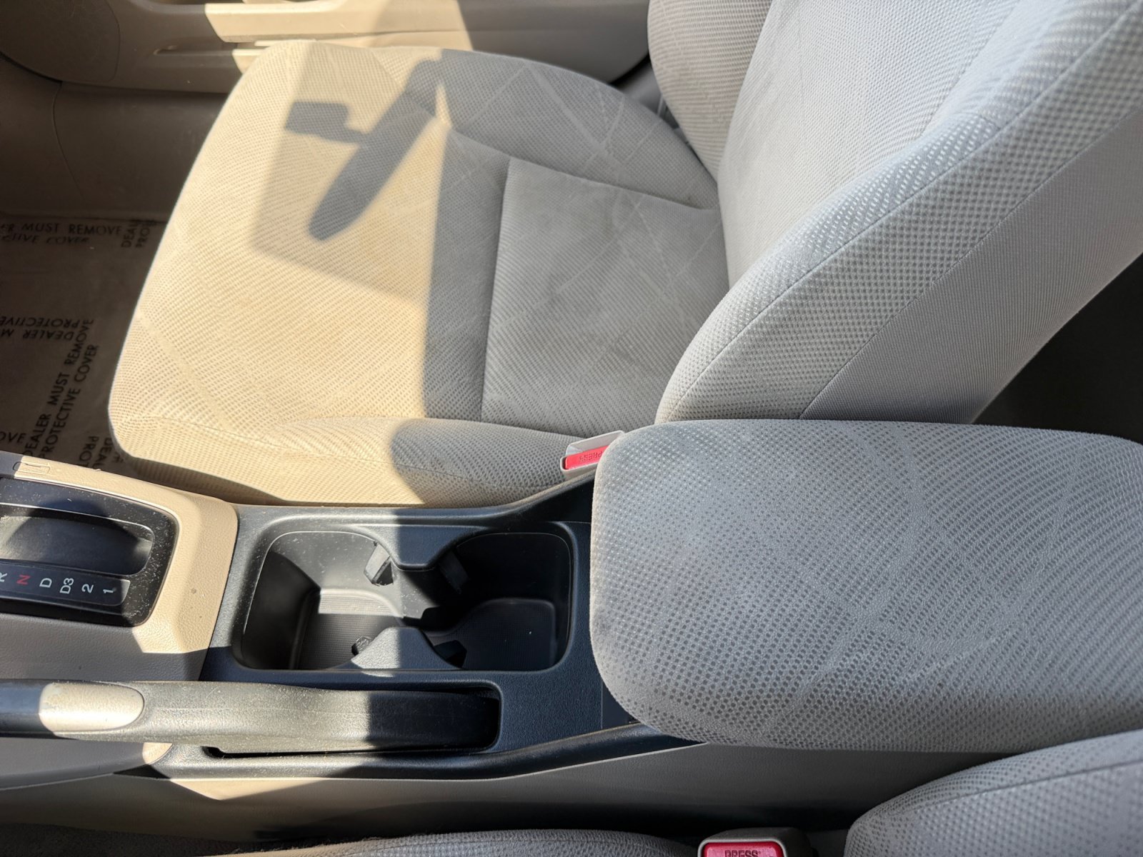 Used 2012 Alabaster Silver Metallic Honda LX image 14