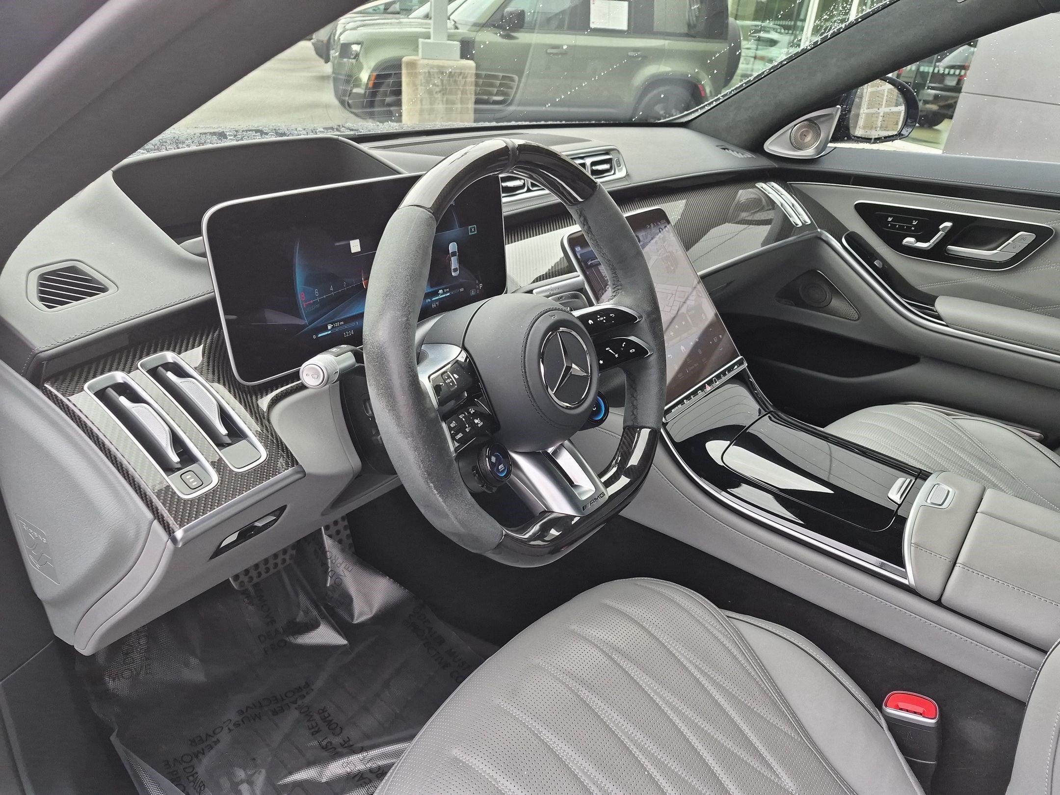 Certified Used 2025 MANUFAKTUR Signature Mystic Blue Metallic Mercedes-Benz AMG® S 63 E image 14