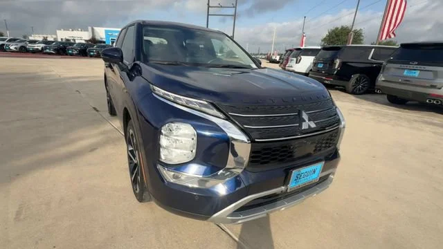 Used 2024 Blue Mitsubishi SE 2.5 2WD image 2