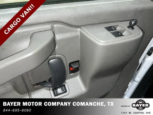 2023 GMC Savana Cargo Work Van - Photo 19