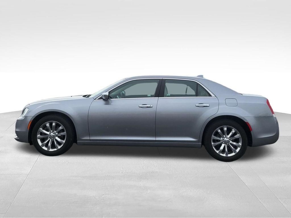 Used 2017 Chrysler 300 C with VIN 2C3CCAKG6HH651181 for sale in Moses Lake, WA