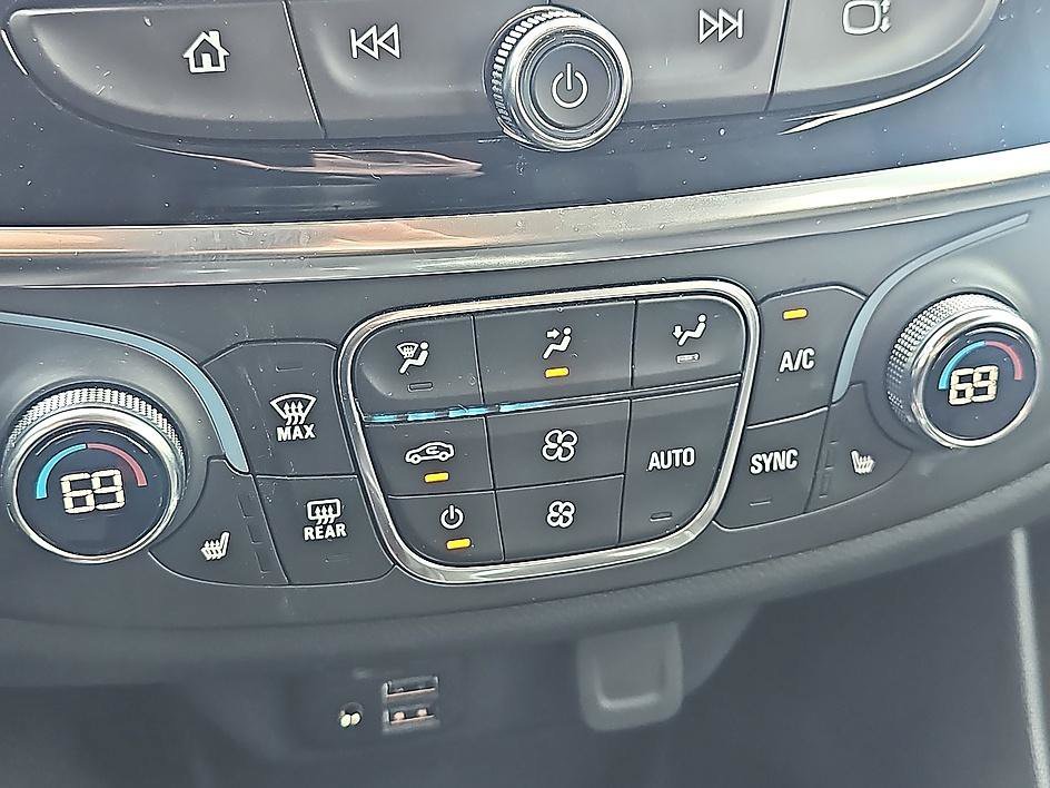 Used 2021 Mosaic Black Metallic Chevrolet RS Awd image 25