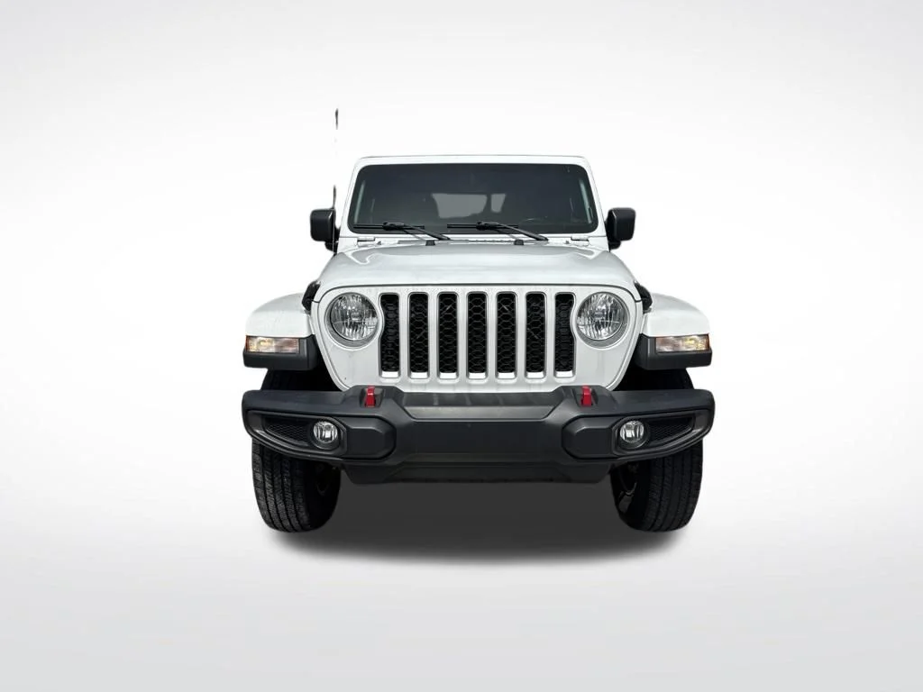 Used 2022 Bright White Clearcoat Jeep Overland image 3