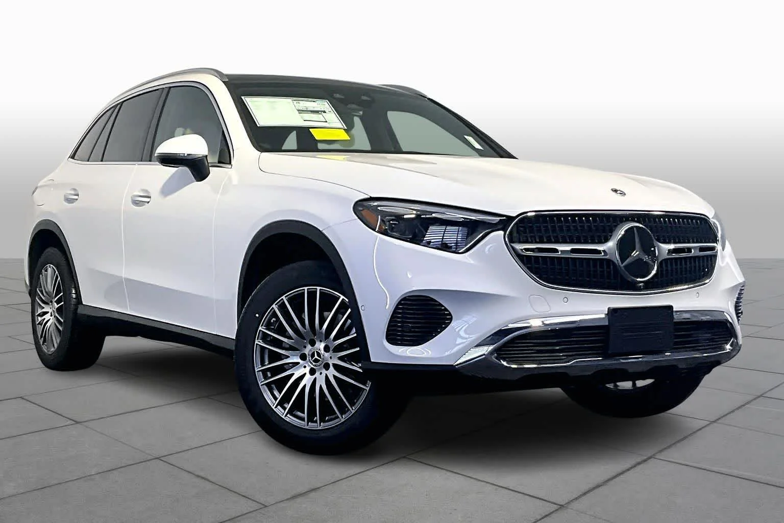 New 2026 MANUFAKTUR Moonlight White Metallic Mercedes-Benz GLC 300 image 19