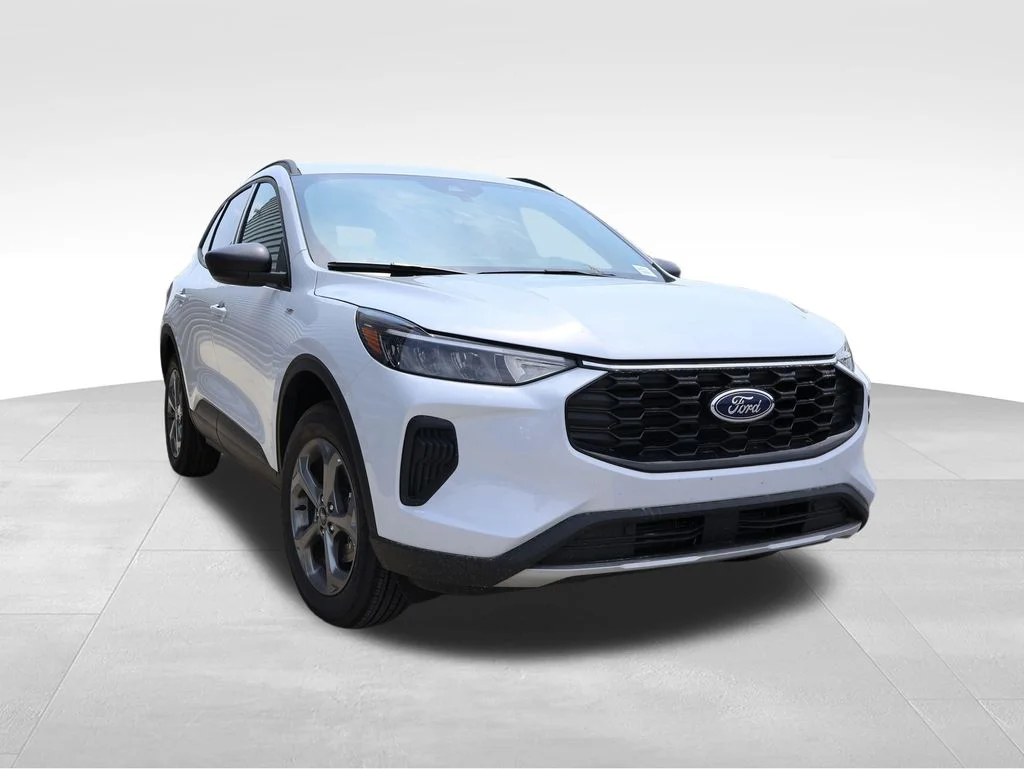 New 2026 Space Silver Metallic Ford ST-Line image 10