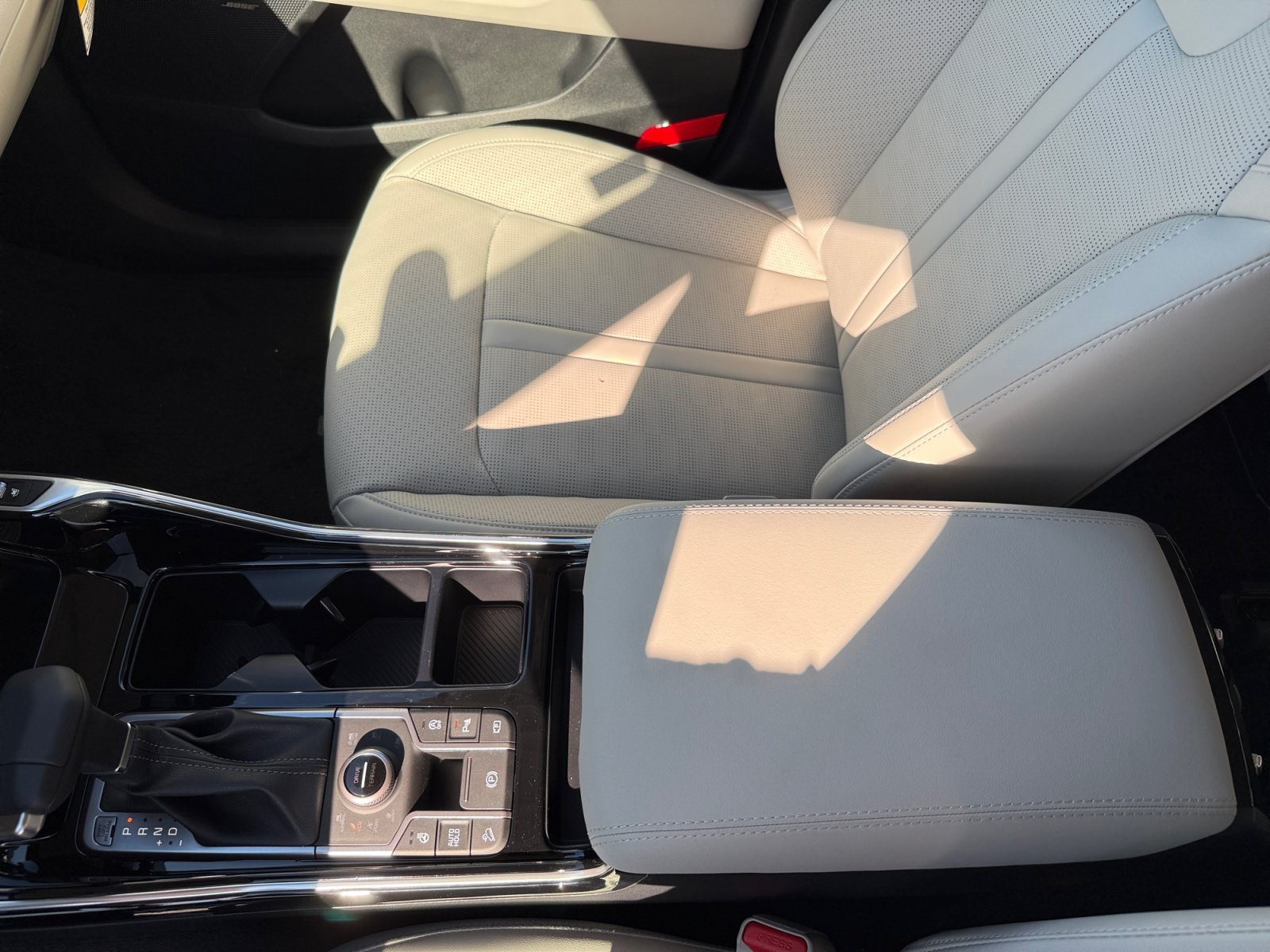 New 2026 Wolf Gray Kia X-Line SX AWD image 14