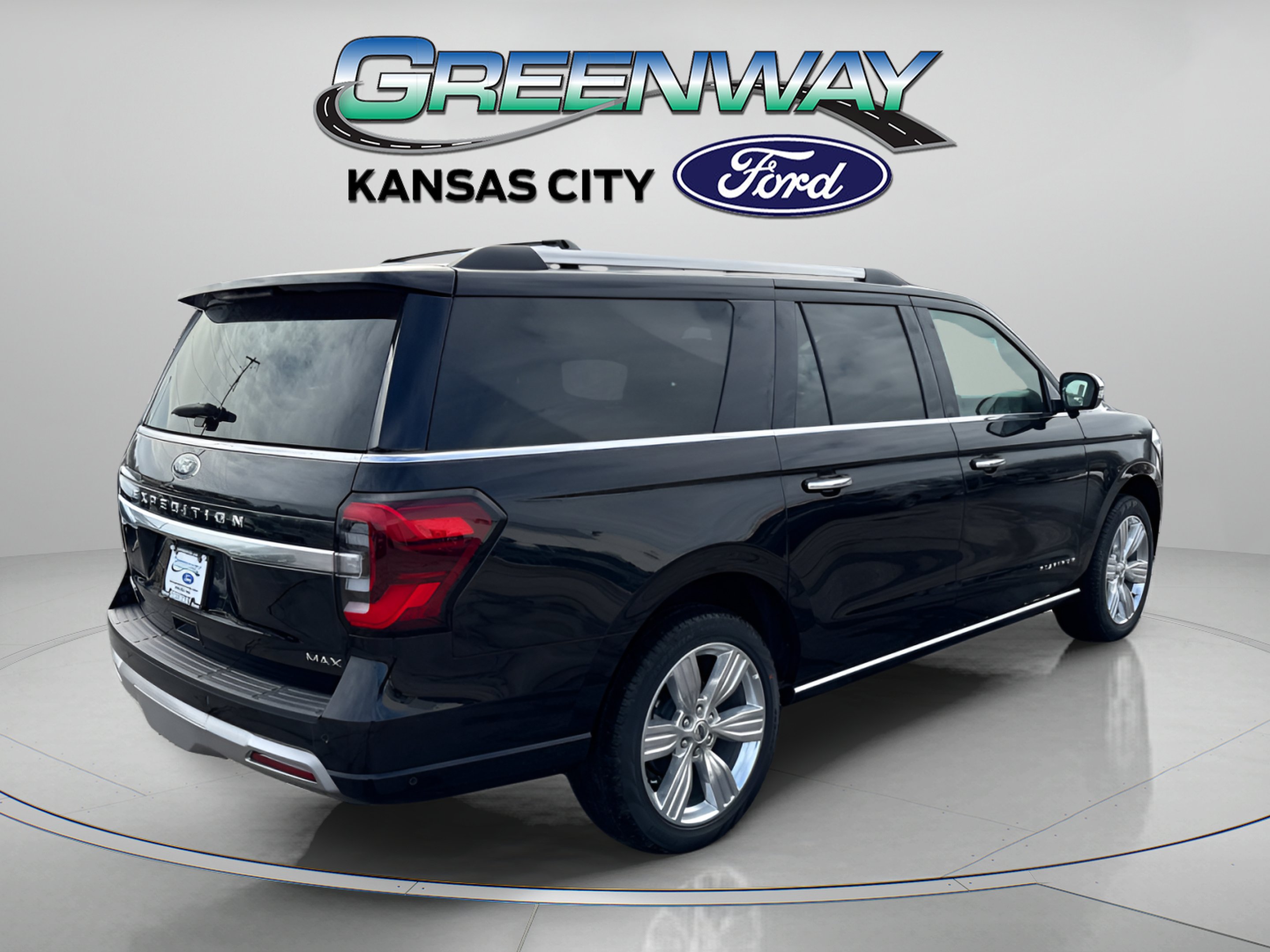 New 2024 Agate Black Metallic Ford Platinum image 7