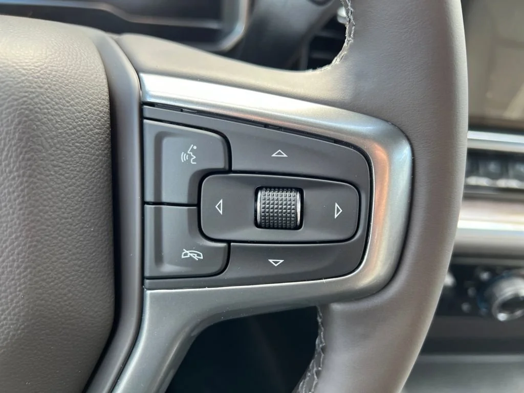2025 Chevrolet Silverado 2500 HD LTZ - Photo 14