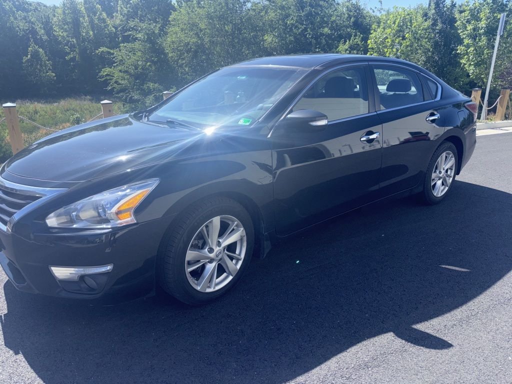 2015 Nissan Altima's photo