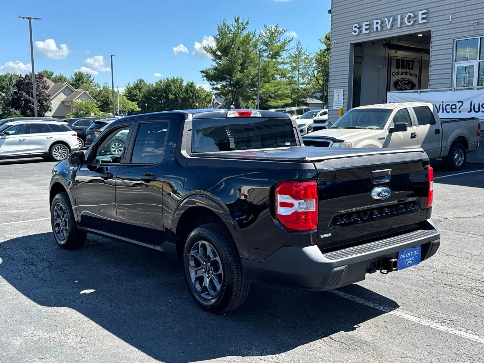 Used 2022 Black Ford XLT image 4