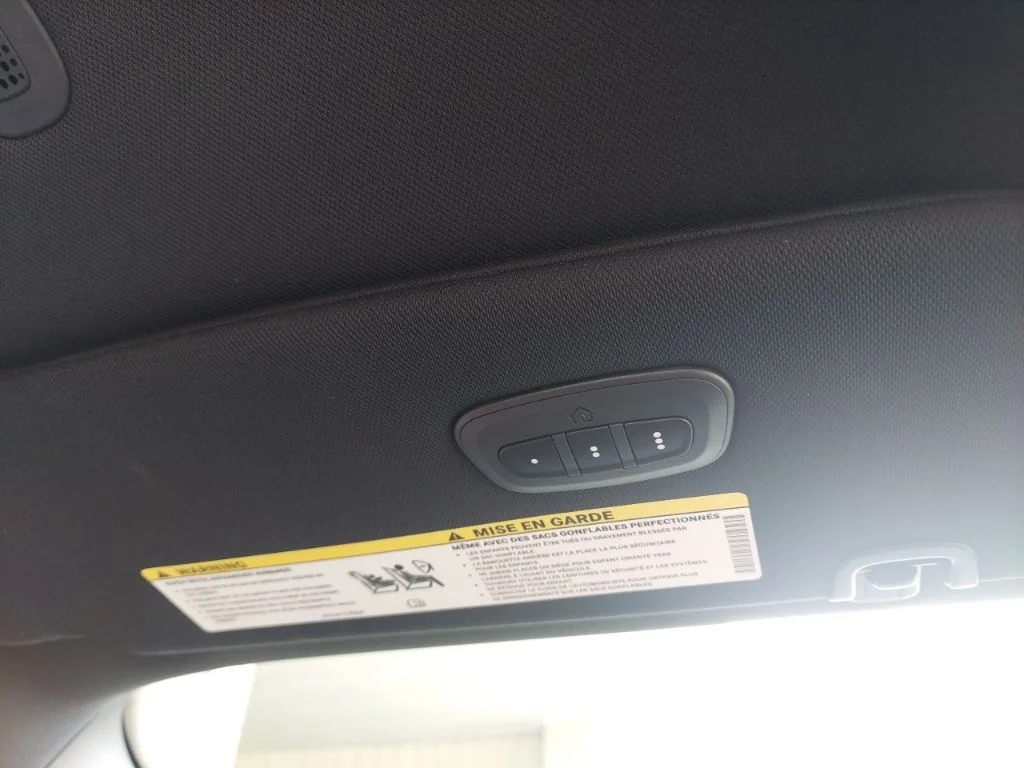 2026 Chrysler Pacifica Select - Photo 31