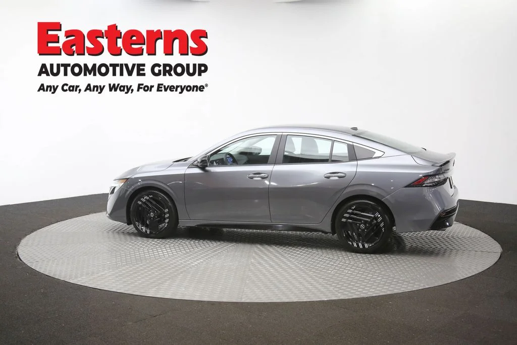 Used 2026 Gray Nissan SR image 59