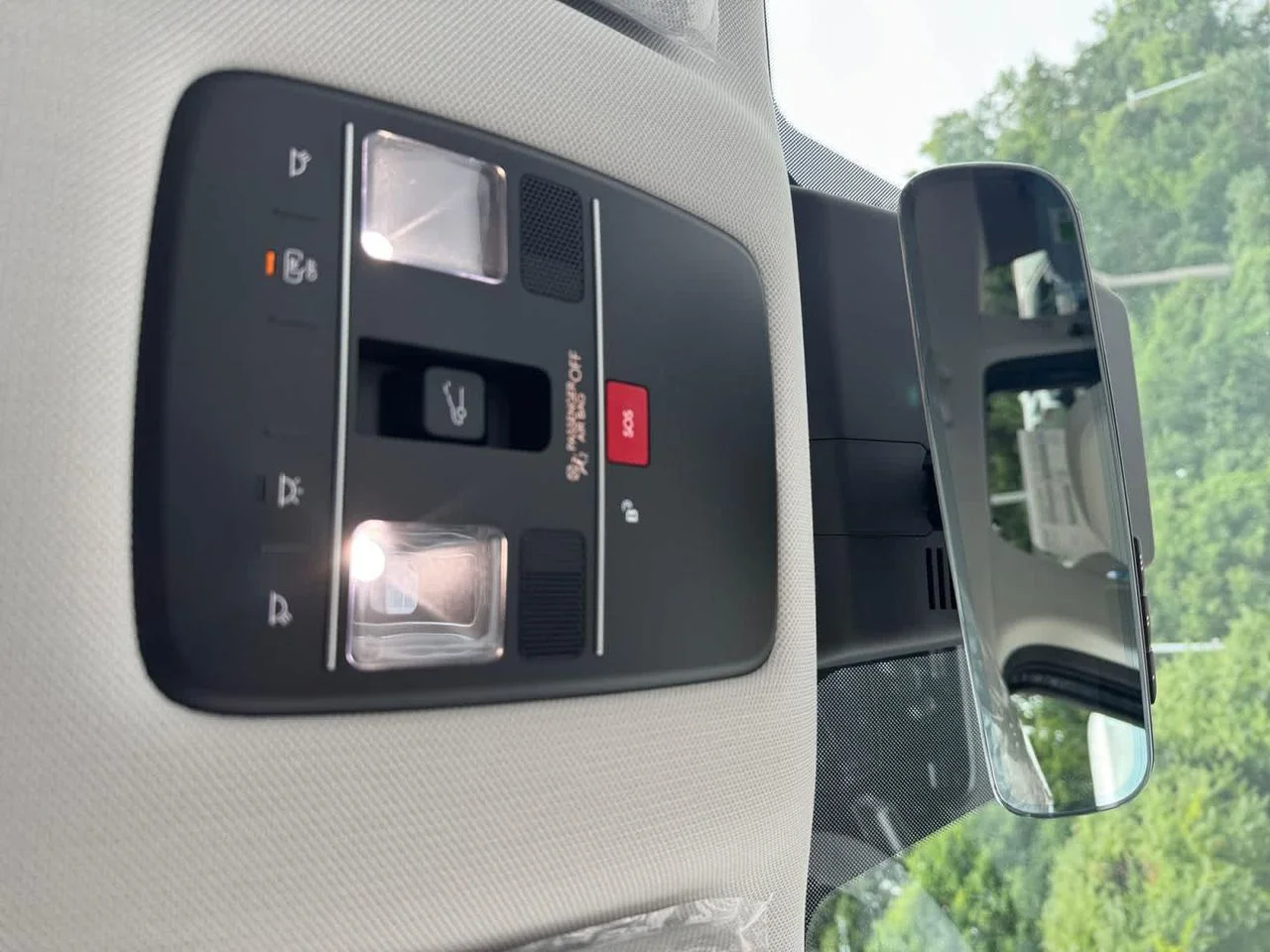 New 2027 Blue Hyundai SEL Premium AWD image 25