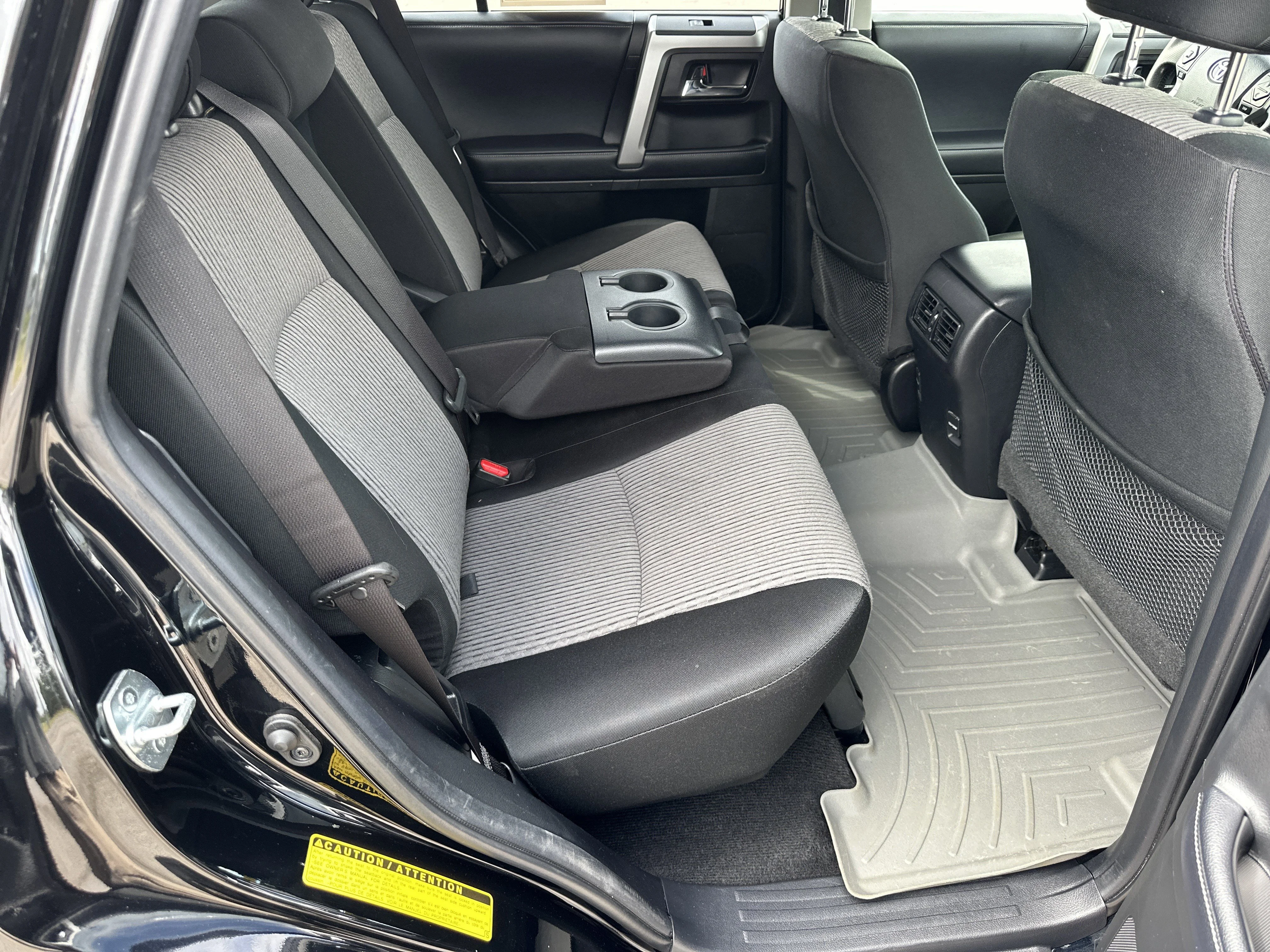 Used 2019 Midnight Black Metallic Toyota SR5 image 15