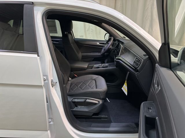 2026 Volkswagen Atlas Cross Sport SE - Photo 35