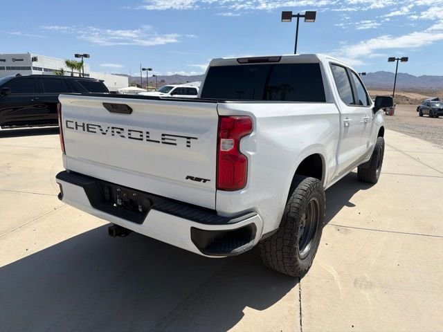 Used 2021 White Chevrolet RST image 3