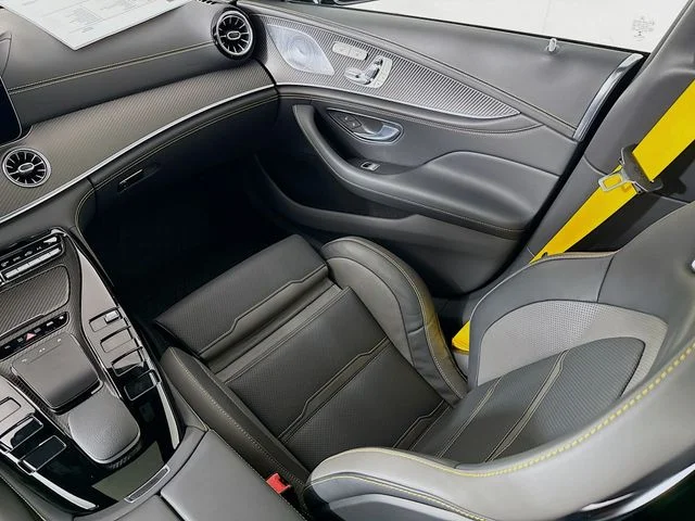 Used 2023  Mercedes-Benz Base image 25