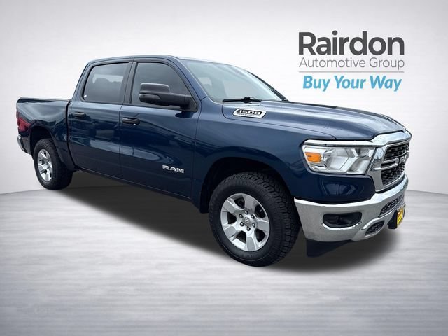 2023 RAM 1500 Big Horn/Lone Star 4x4 Crew Cab 5'7's photo