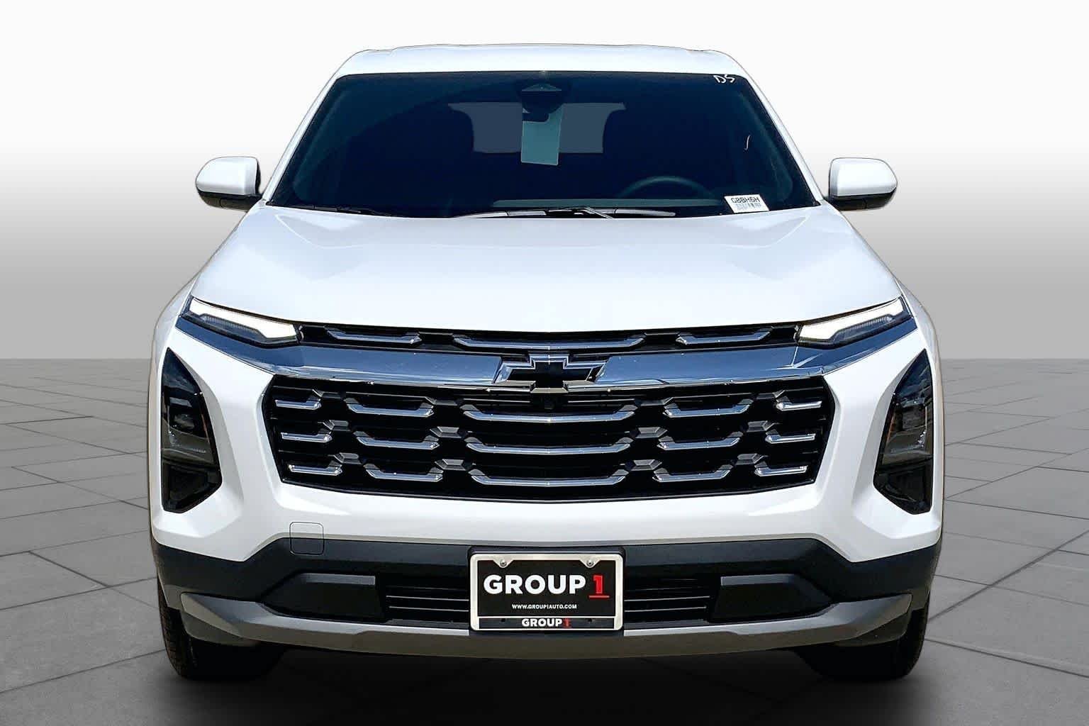 New 2027 Summit White Chevrolet LT image 2