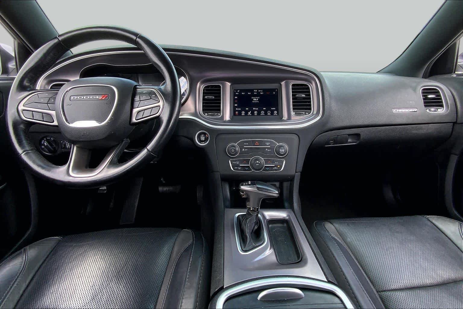 Used 2021 White Knuckle Clearcoat Dodge SXT image 15