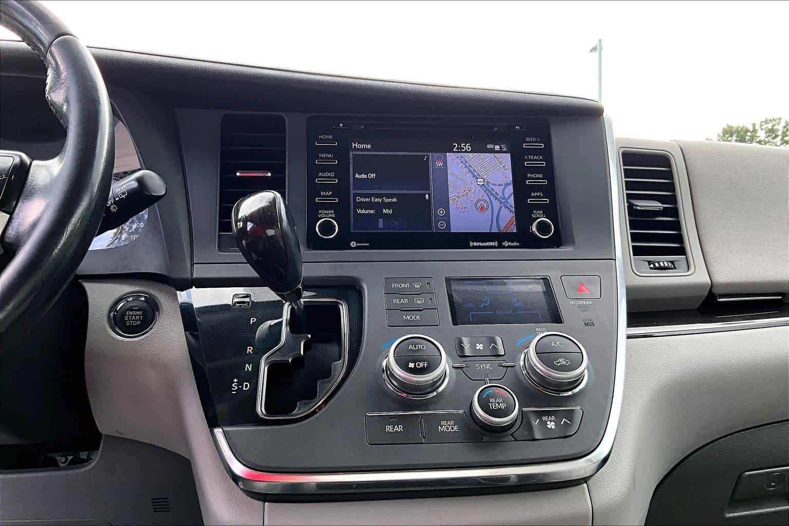 Used 2018 Midnight Black Metallic Toyota XLE image 33