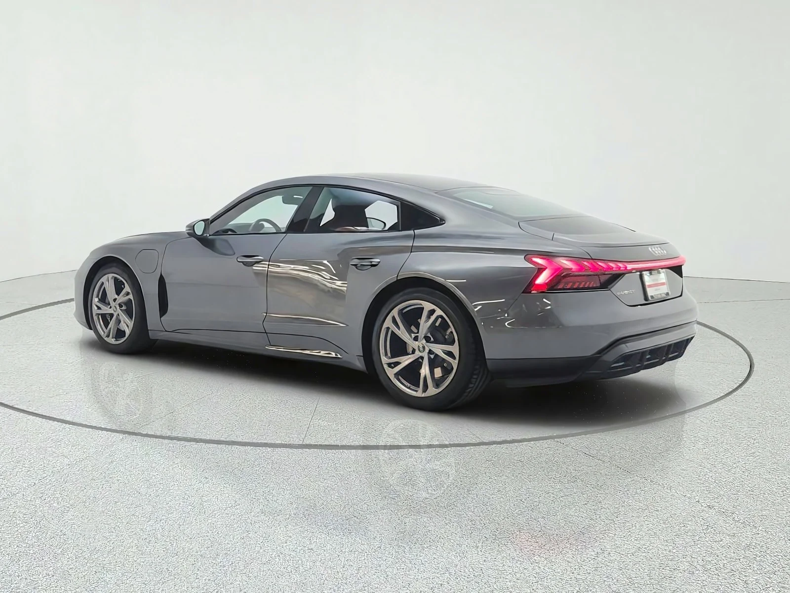 Used 2024 Daytona Gray Pearl Effect Audi Prestige image 7