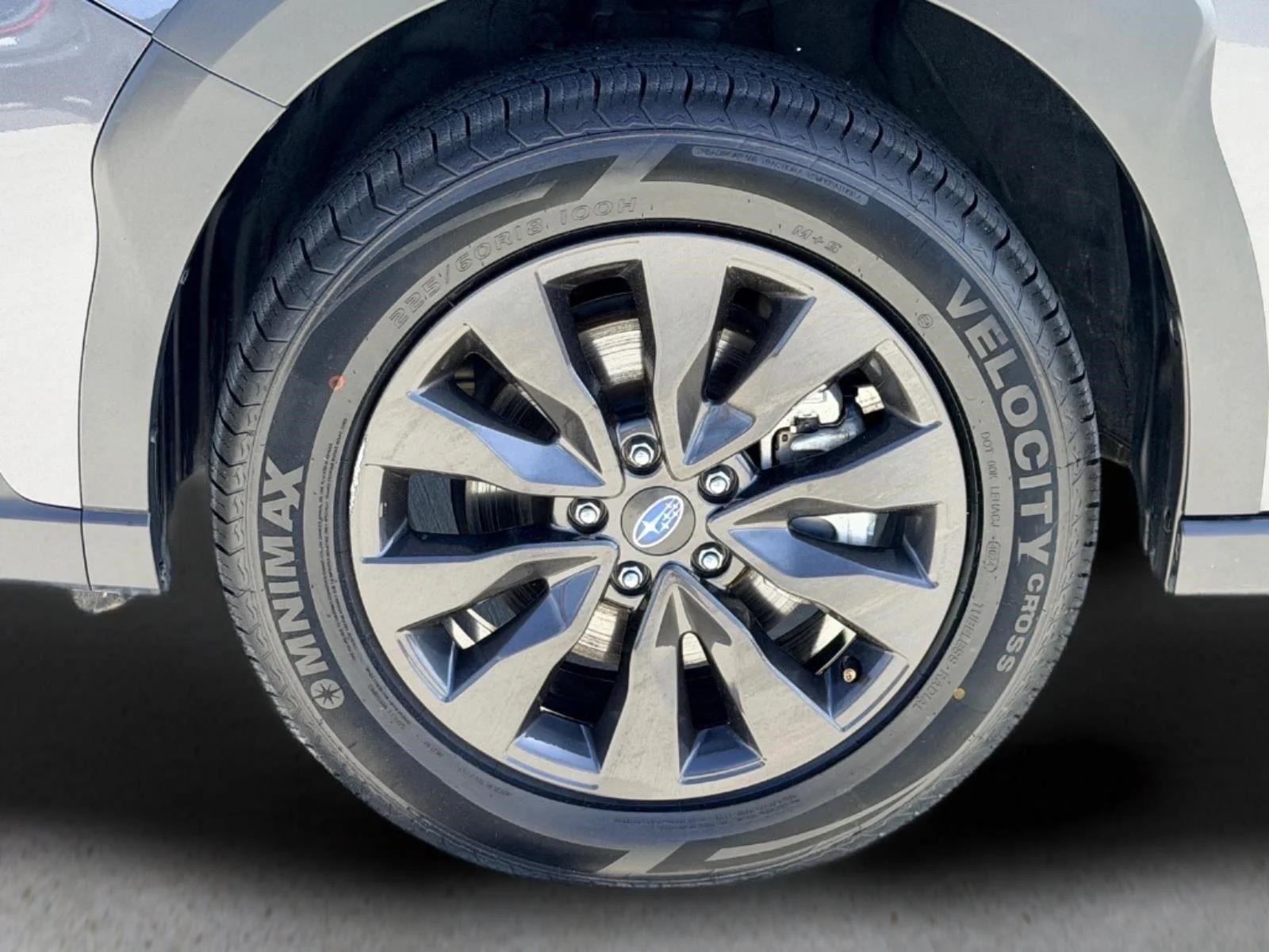 Used 2025 Magnetite Gray Metallic Subaru Onyx Edition image 13
