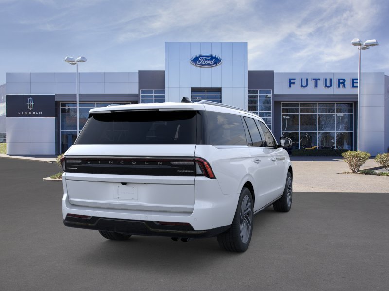 New 2026 Crystal White Metallic Clearcoat Lincoln Reserve L image 8